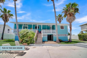Fun In The Sun by Vacation Homes Collection